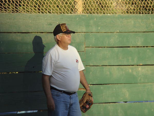 JPL Softball 08-27-07 039